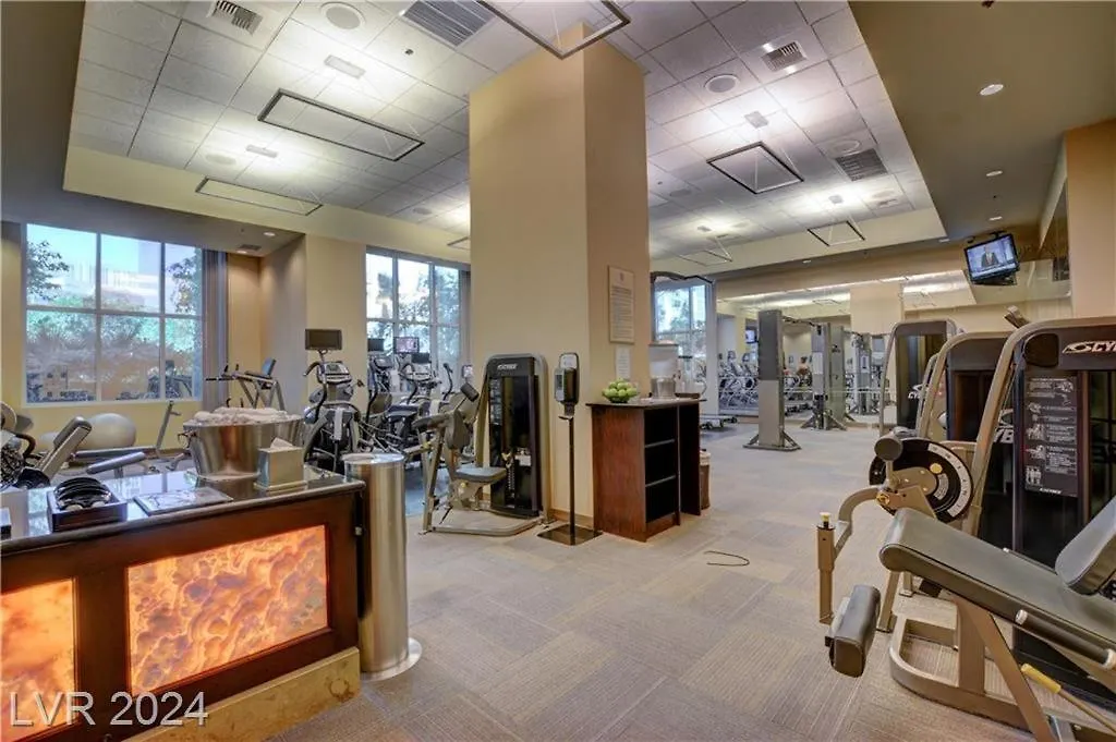 Mgm Signature No Resort Fees , Free Parking Las Vegas Hotel