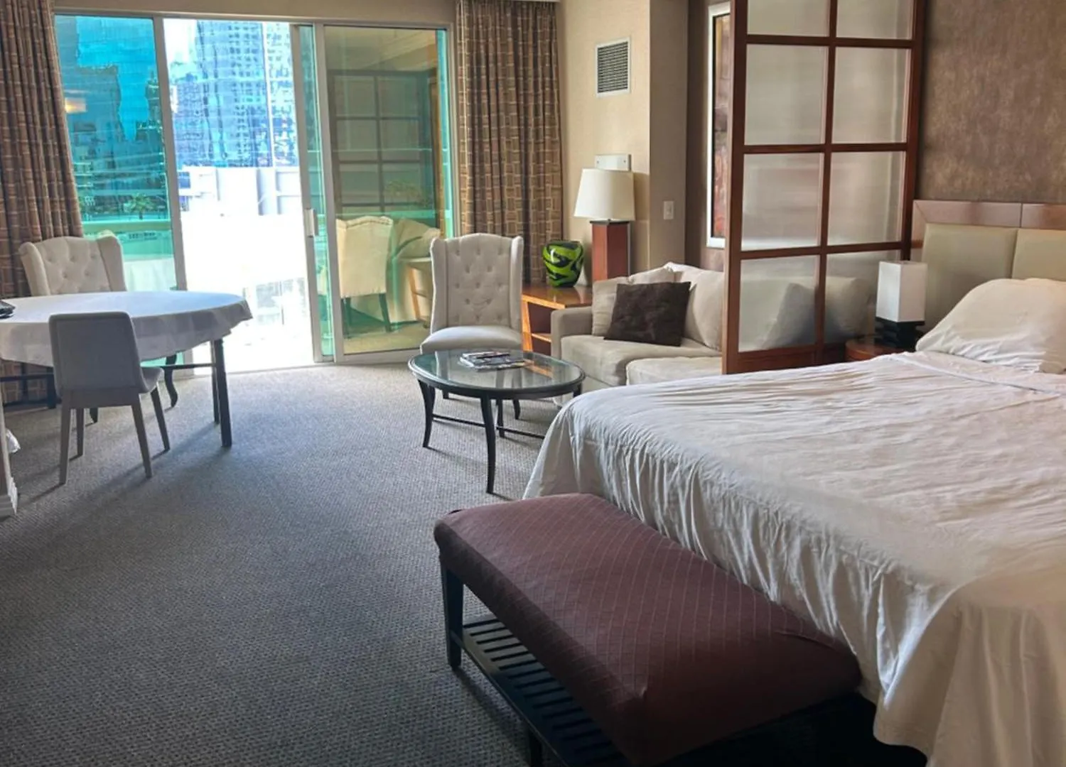 Mgm Signature No Resort Fees , Free Parking Las Vegas